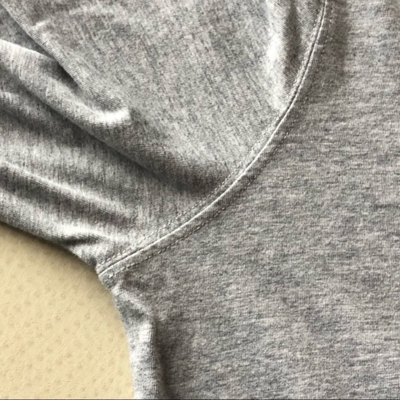 Vineyard Vines Women’s  Winter Whale Long Sleeve Lightweight Shirt Size XS - Picture 13 of 14